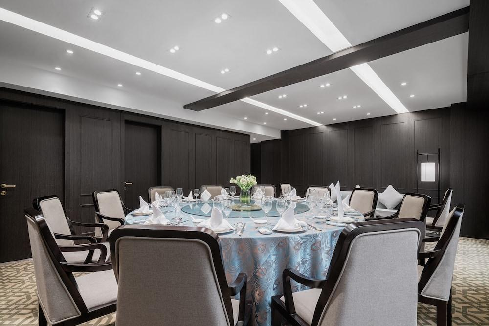 Minshan Lhasa Grand Hotel Chengdu Exterior photo